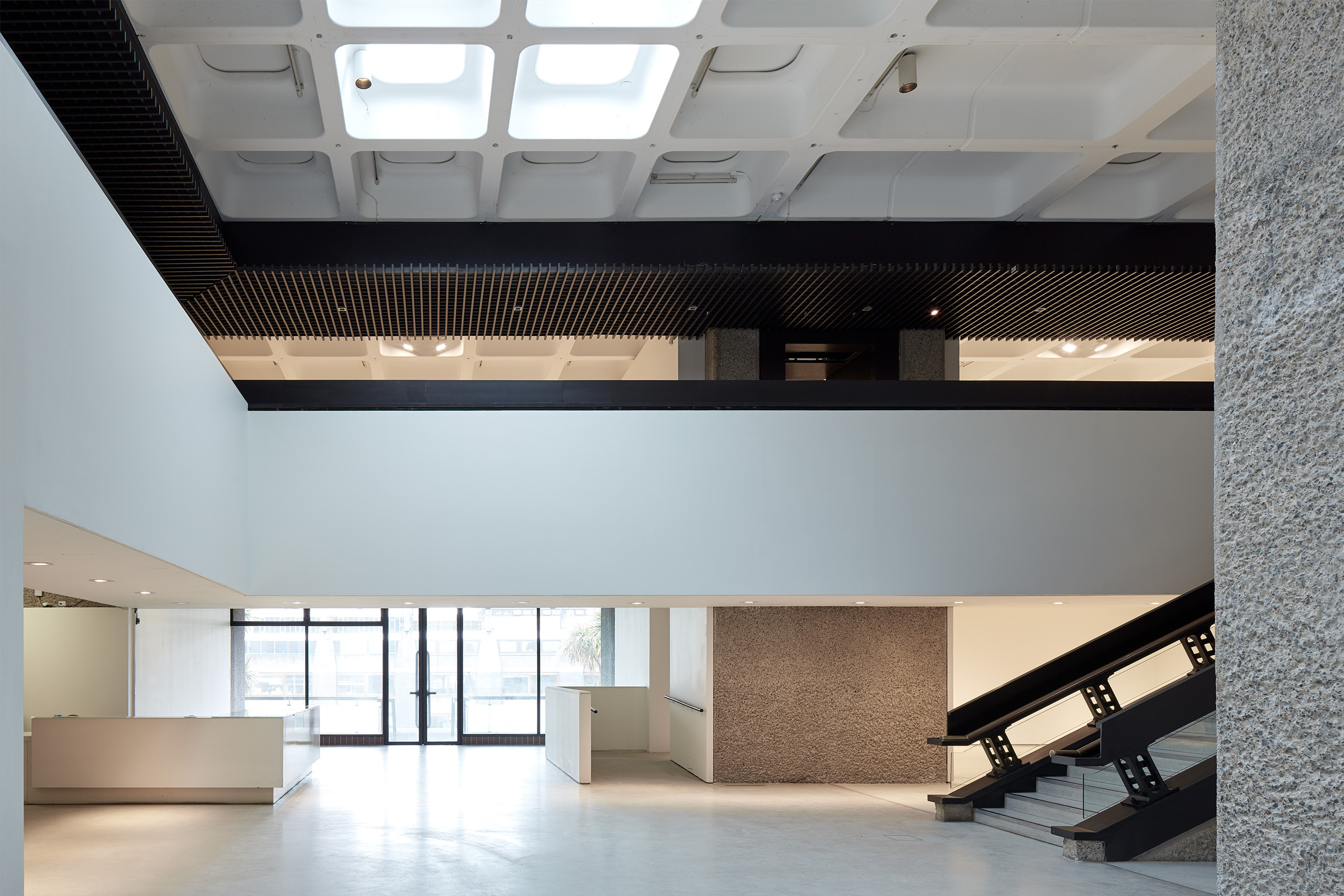 BARBICAN ART GALLERY